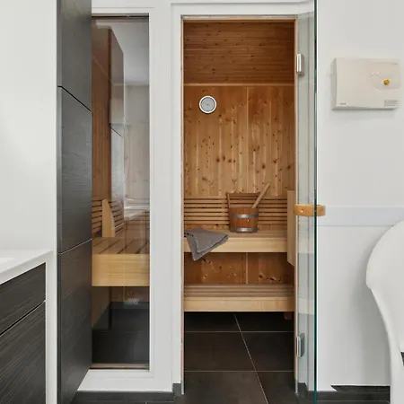 Vakantiehuis Stunning Home In Holbaek With Sauna Holbæk